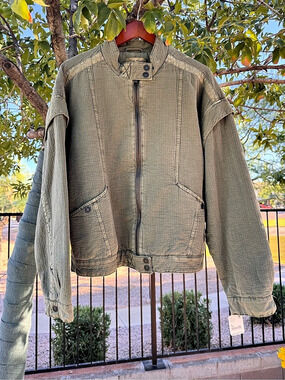 We The Free jacket Olive Utility XL NWT
